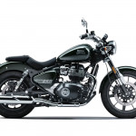 Astral Green Royal Enfield Super Meteor 650 in Astral Green